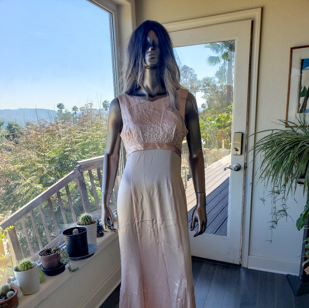 Zum Zum Sequin Top Back Bow Formal Dress